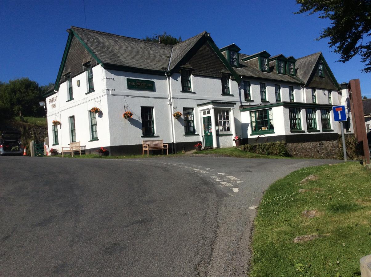The Forest Inn Dartmoor Йелвертон Экстерьер фото